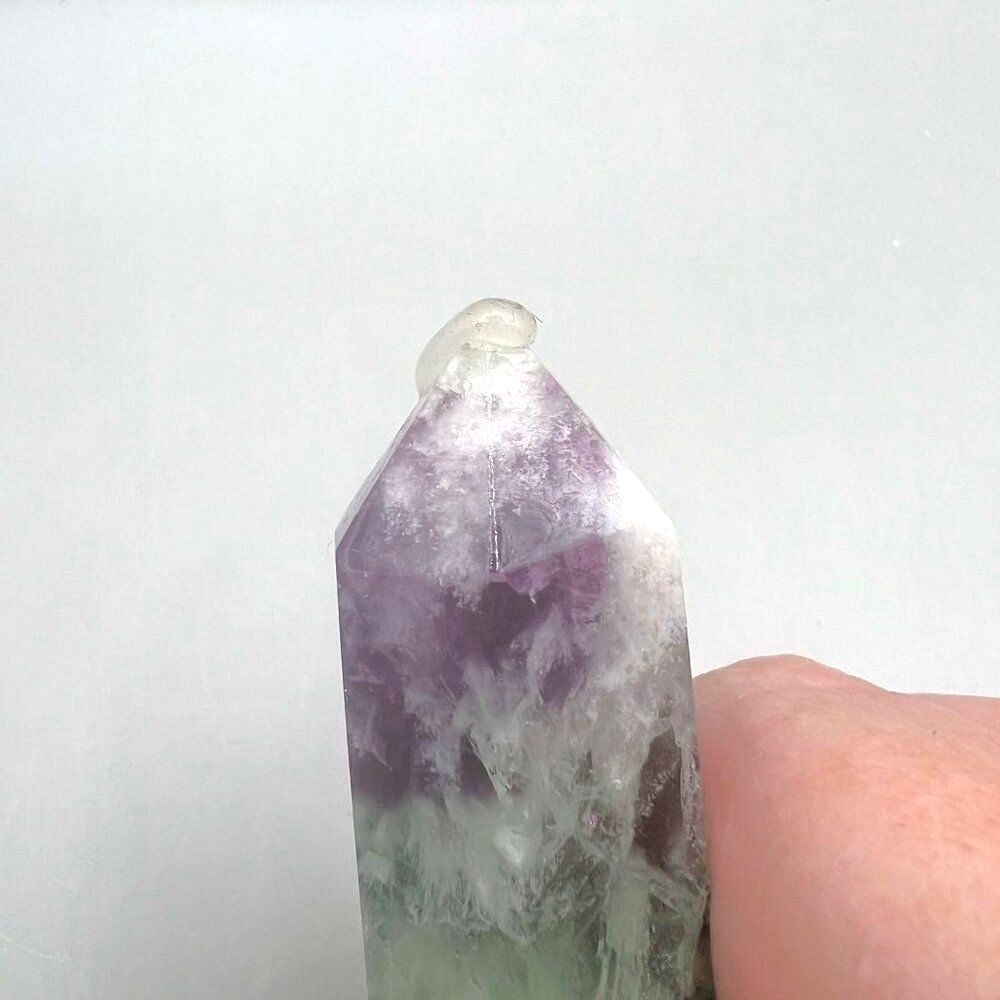 Snowflake/Feather Fluorite Point - Picture 6 of 9
